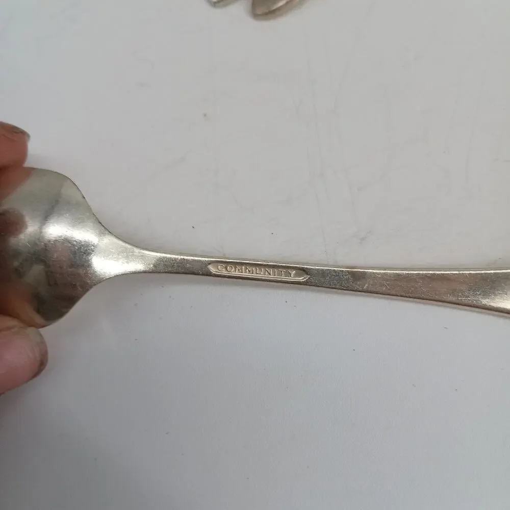 8X DF LADY HAMILTON Dinner Forks 1932 Silverplate Community Plate Oneida